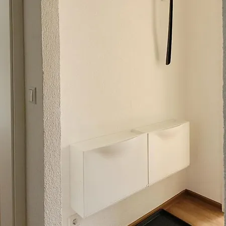 Living Flat, Eine Mit Zwei Schlafzimmern Und Balkon Schorndorf (Baden-Wurttemberg)